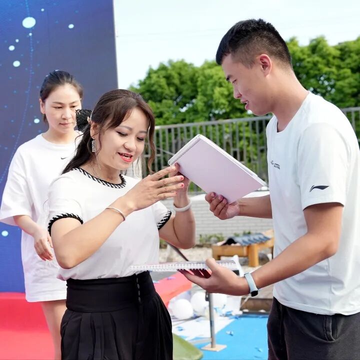 火一动态｜火炬一小2023年秋一年级新生家长会