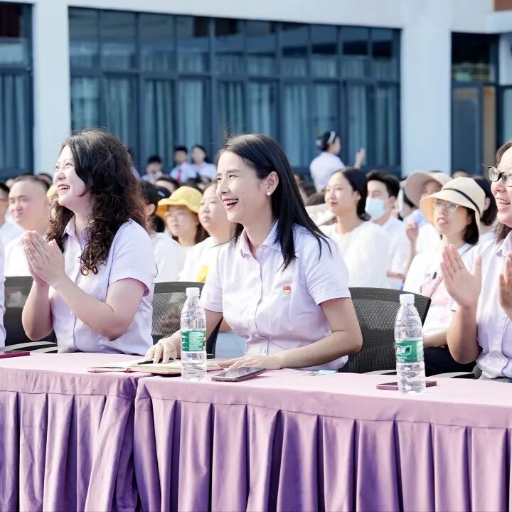 火一动态｜火炬一小2023年秋一年级新生家长会
