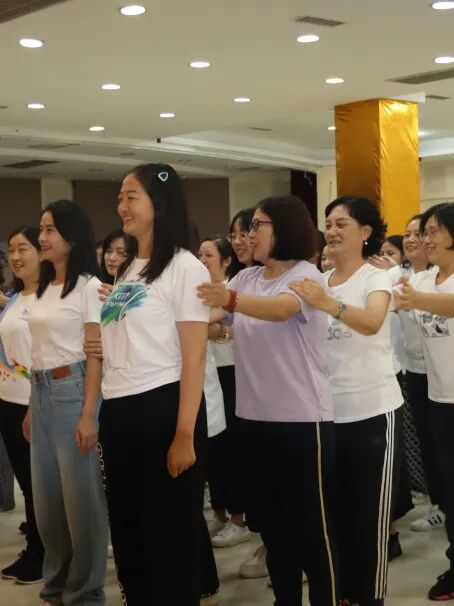 躬耕教坛  幸福“飞”扬——火炬一小第39个教师节团建活动