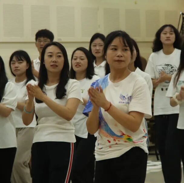 躬耕教坛  幸福“飞”扬——火炬一小第39个教师节团建活动