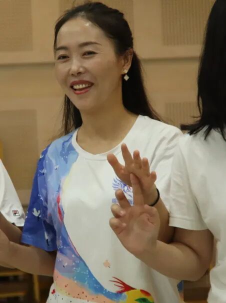 躬耕教坛  幸福“飞”扬——火炬一小第39个教师节团建活动