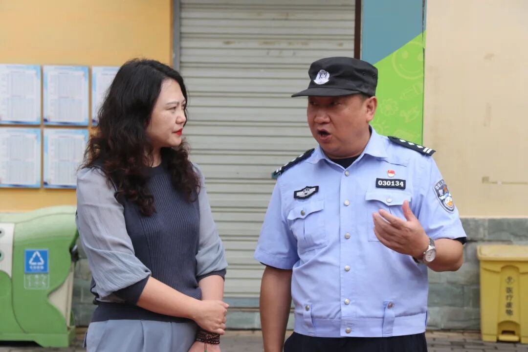 警校共建 |防范灾害风险 护航高质量发展——火炬一小2023年秋校园防震减灾应急逃生演练