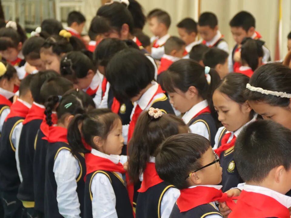 火一·建队日丨争做新时代好队员——火炬一小2023年秋建队日主题系列活动