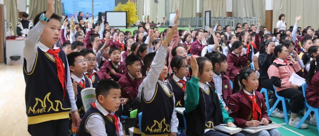 火一·竞赛月丨携诗意向前 揽星辰逐梦 ---- 2023年秋火炬一小诗词大赛
