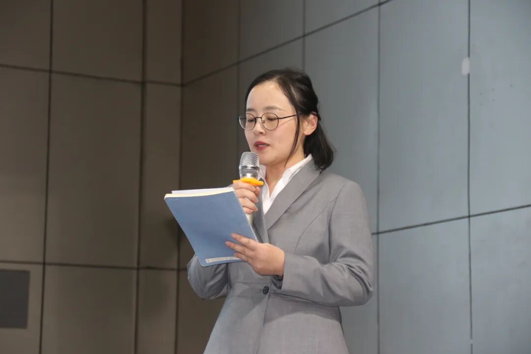 【火一•教研】项目引领,特色驱动——火炬一小举行教师教学研究“六大项目组”建设启动仪式