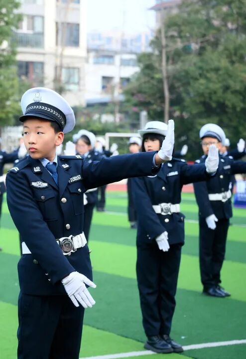 【火一·盛典】 推进学校高质量发展的校长行动----我是怎样当校长的