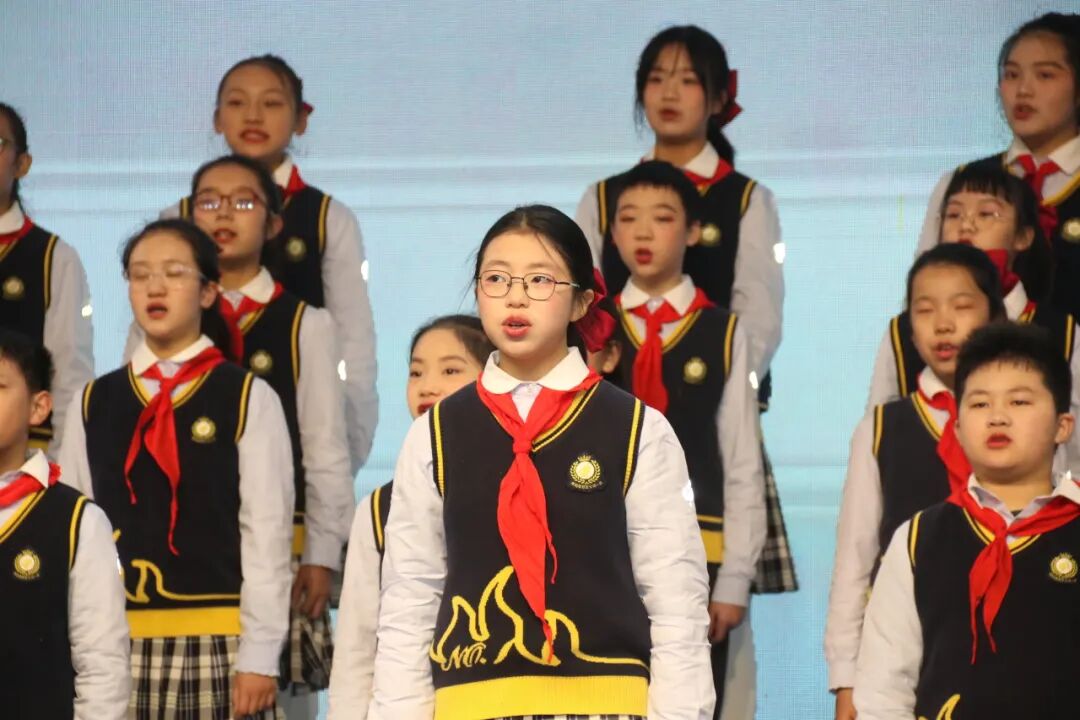 童声诵经典 幸福龘龘年 ——火炬一小2024迎新年系列活动