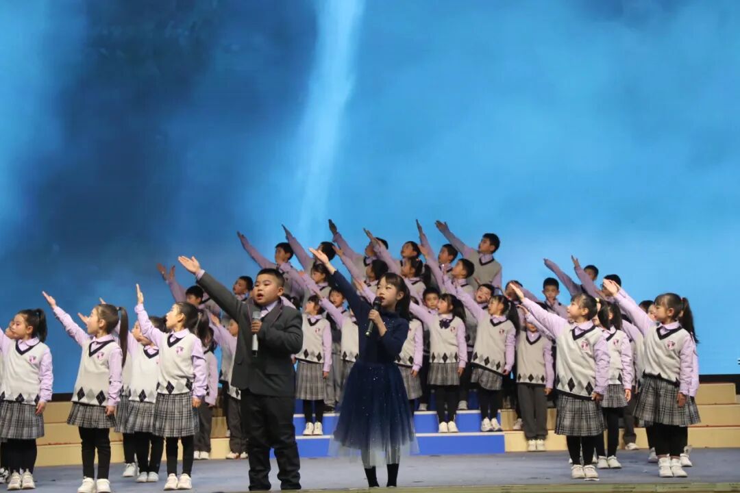 童声诵经典 幸福龘龘年 ——火炬一小2024迎新年系列活动