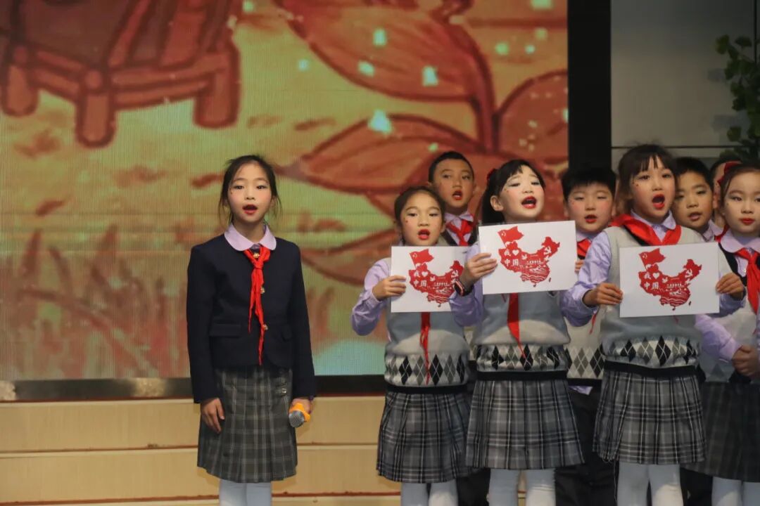 童声诵经典 幸福龘龘年 ——火炬一小2024迎新年系列活动