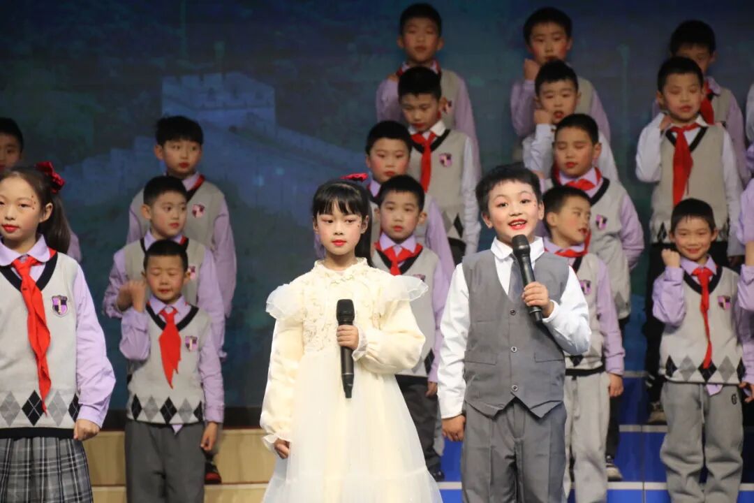 童声诵经典 幸福龘龘年 ——火炬一小2024迎新年系列活动