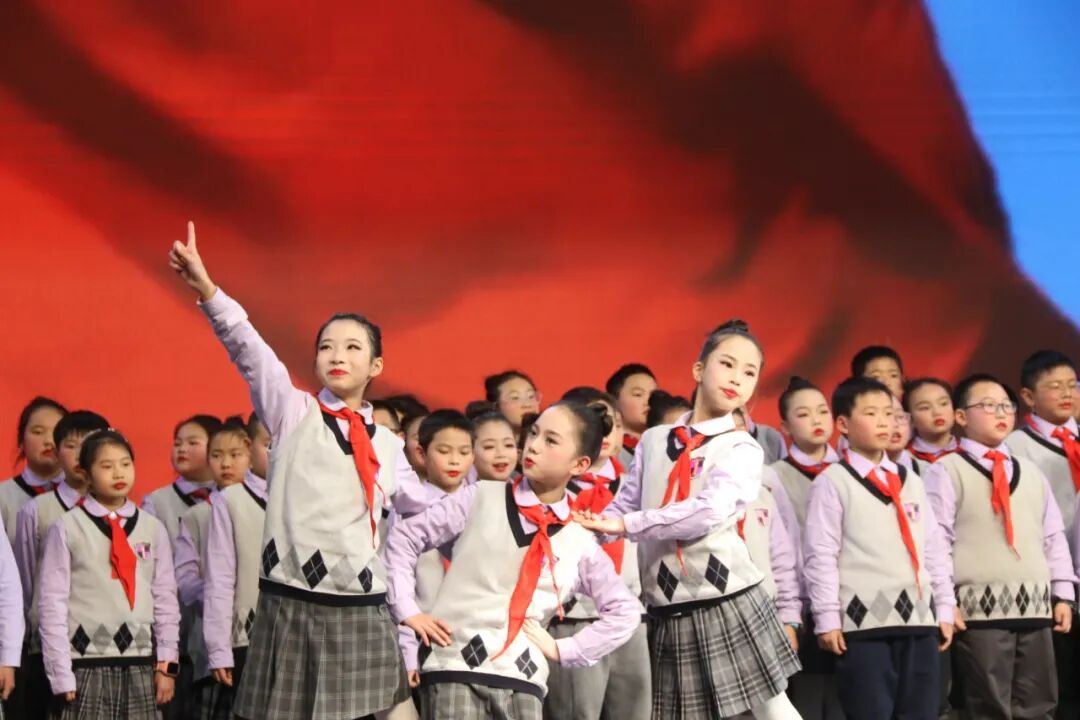 童声诵经典 幸福龘龘年 ——火炬一小2024迎新年系列活动