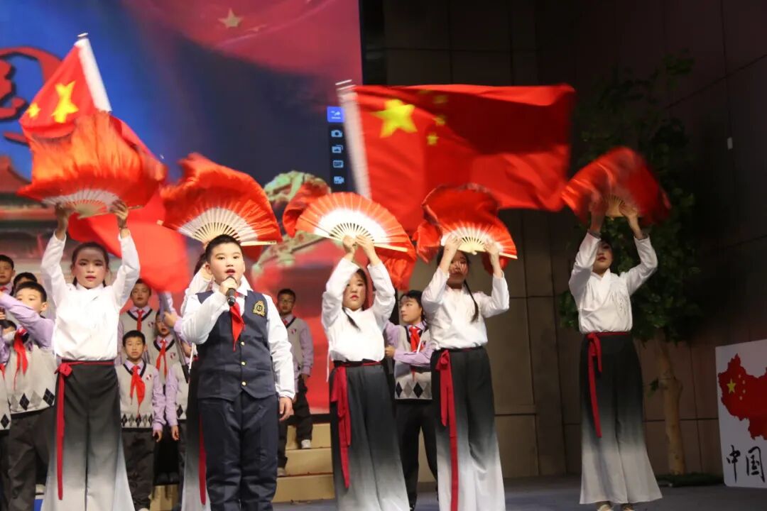 童声诵经典 幸福龘龘年 ——火炬一小2024迎新年系列活动
