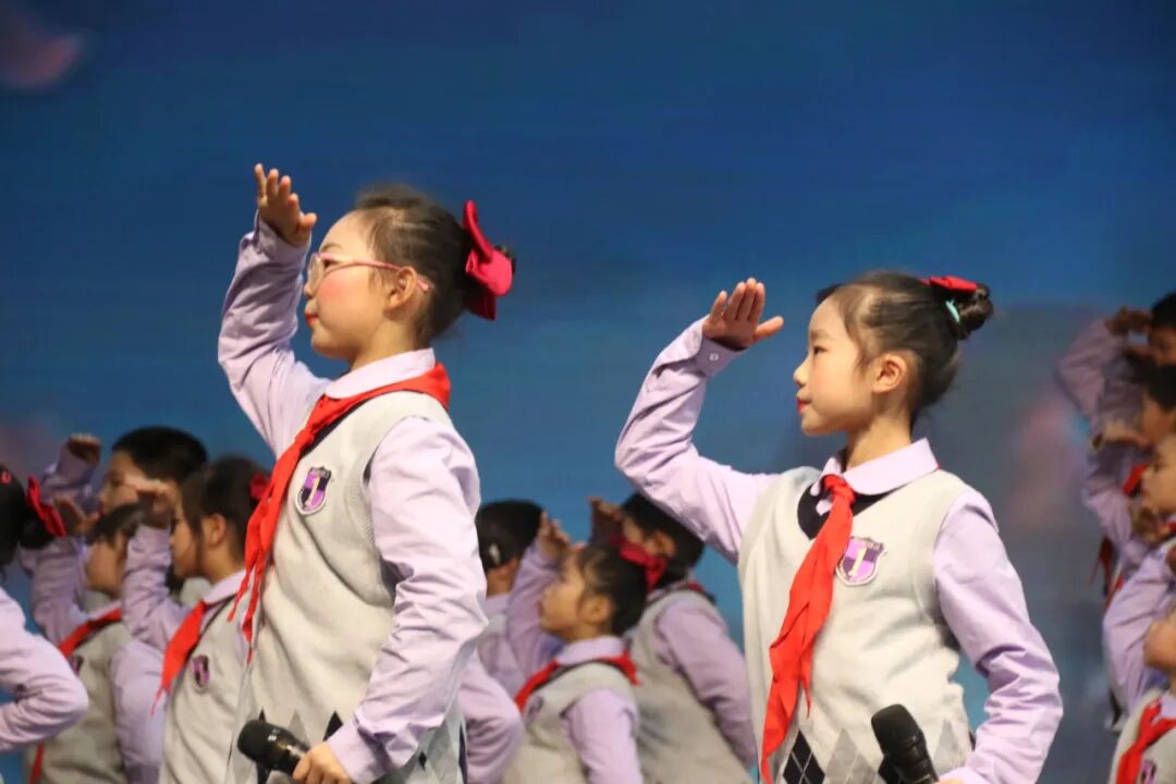 童声诵经典 幸福龘龘年 ——火炬一小2024迎新年系列活动
