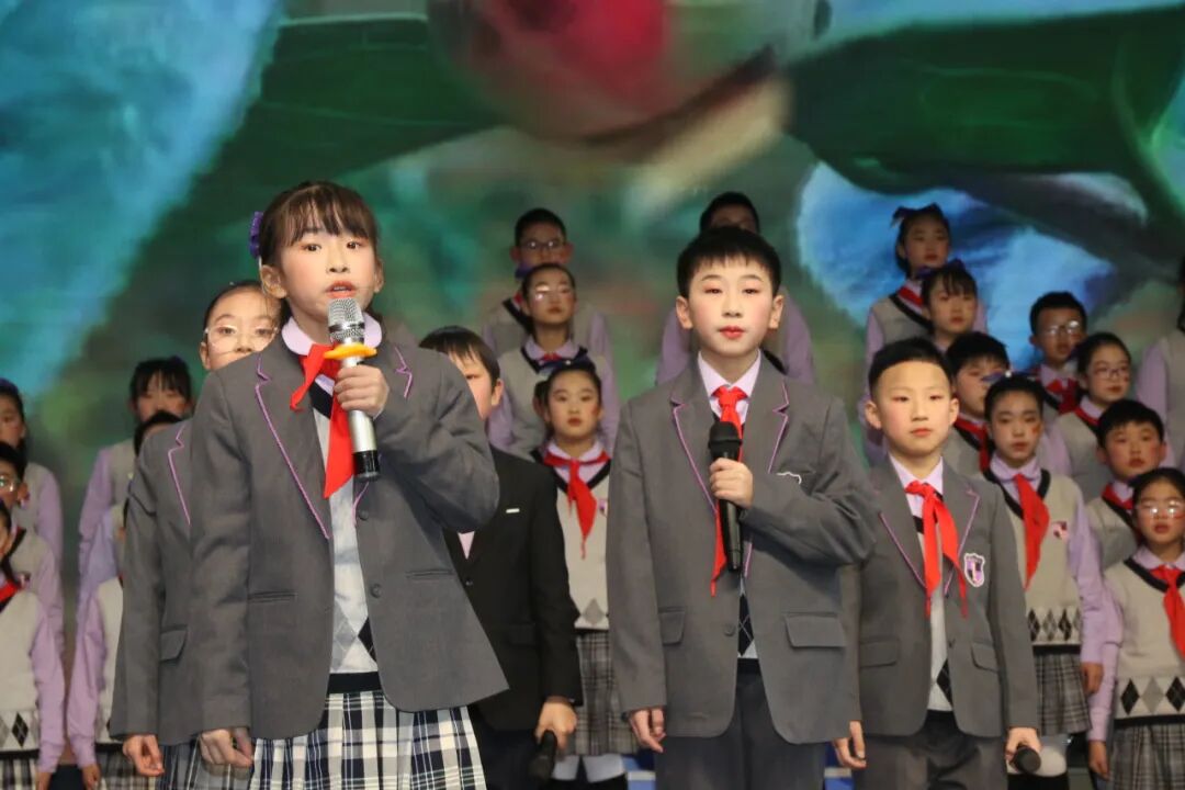 童声诵经典 幸福龘龘年 ——火炬一小2024迎新年系列活动