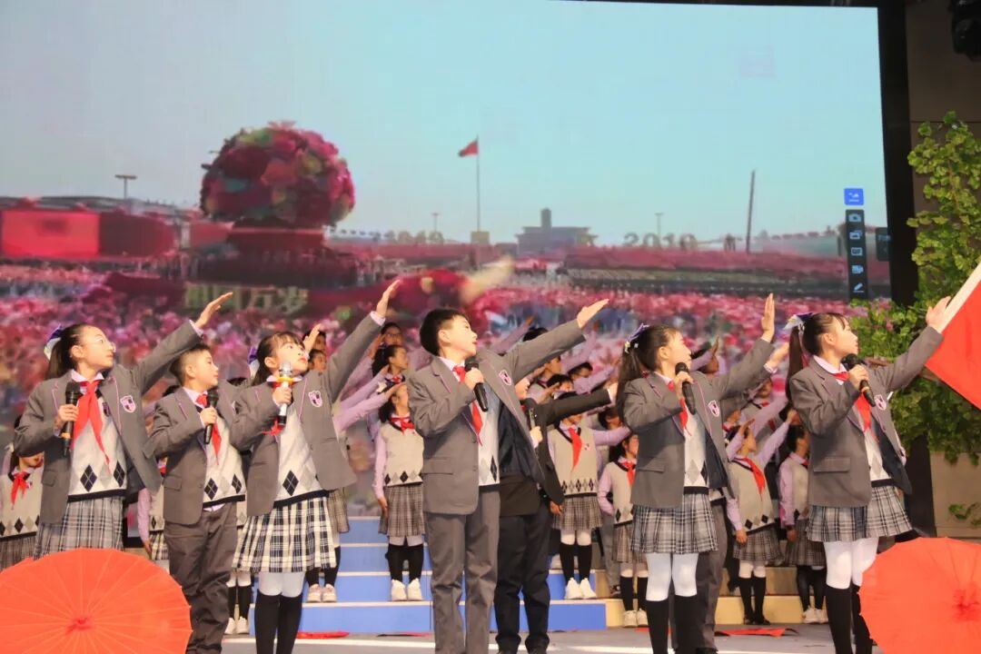 童声诵经典 幸福龘龘年 ——火炬一小2024迎新年系列活动
