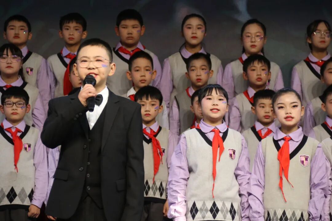 童声诵经典 幸福龘龘年 ——火炬一小2024迎新年系列活动
