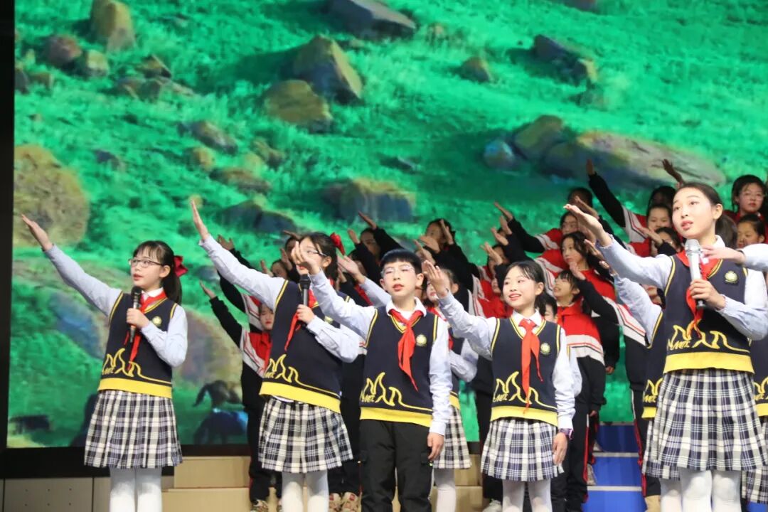 童声诵经典 幸福龘龘年 ——火炬一小2024迎新年系列活动