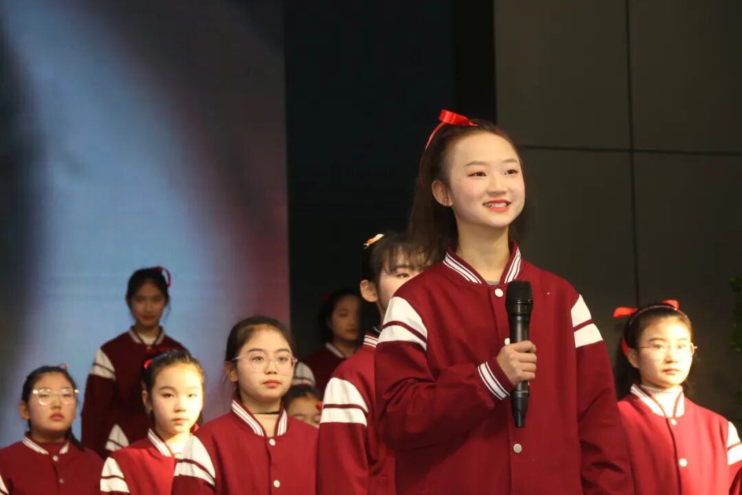 童声诵经典 幸福龘龘年 ——火炬一小2024迎新年系列活动