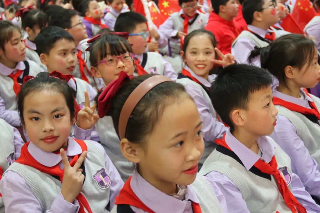童声诵经典 幸福龘龘年 ——火炬一小2024迎新年系列活动