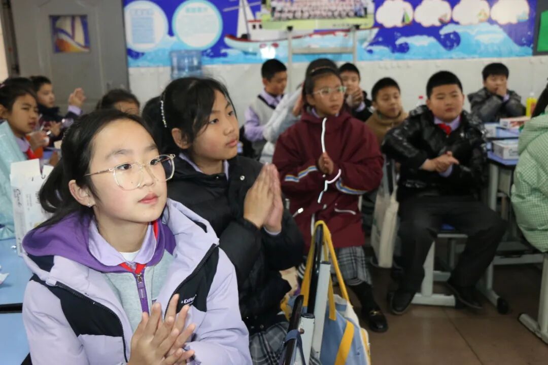 童声诵经典 幸福龘龘年 ——火炬一小2024迎新年系列活动