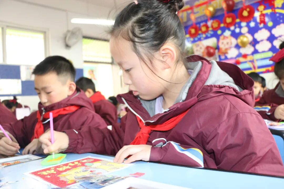 童声诵经典 幸福龘龘年 ——火炬一小2024迎新年系列活动