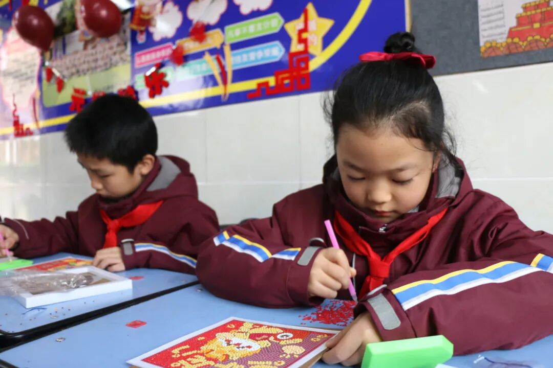 童声诵经典 幸福龘龘年 ——火炬一小2024迎新年系列活动