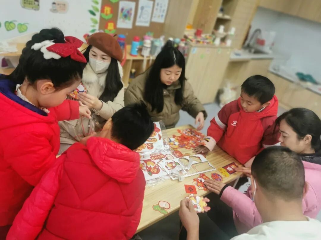 童声诵经典 幸福龘龘年 ——火炬一小2024迎新年系列活动