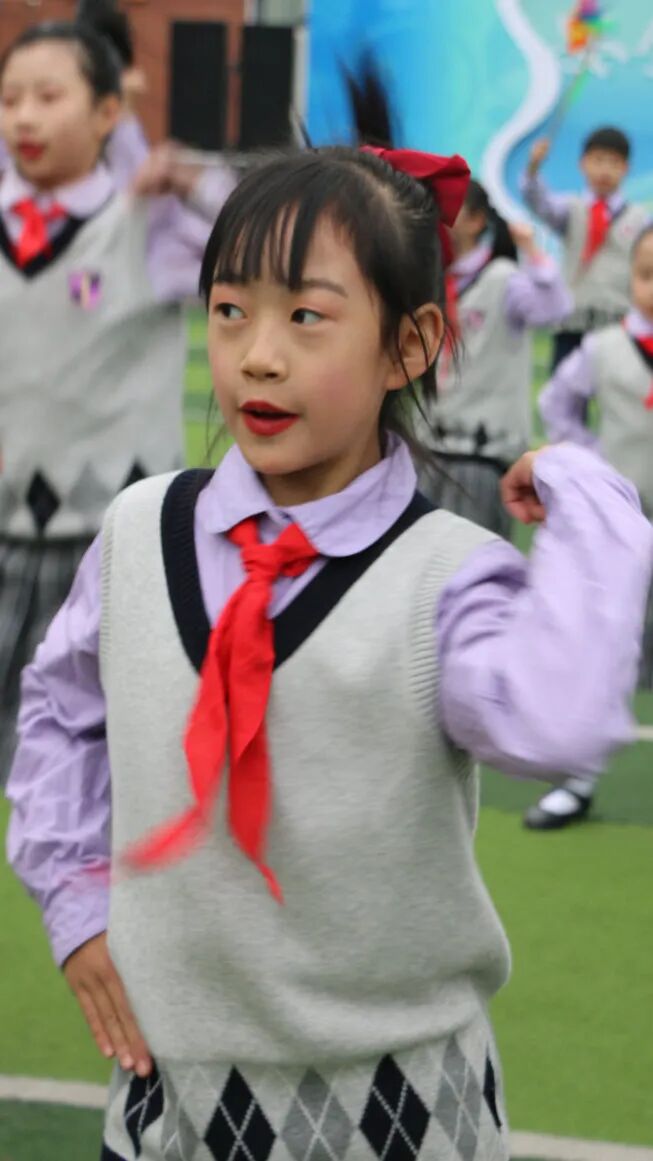 开学季丨神兽归“龙”,初春相见----2024年春火炬一小开学校园风景线
