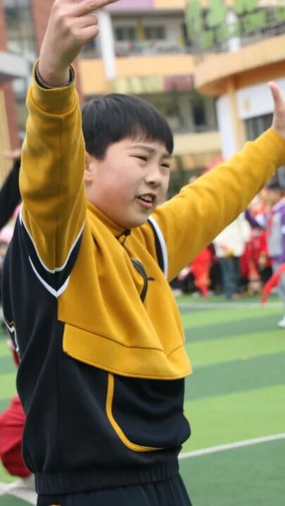 开学季丨神兽归“龙”,初春相见----2024年春火炬一小开学校园风景线