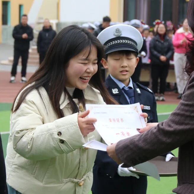开学季丨神兽归“龙”,初春相见----2024年春火炬一小开学校园风景线