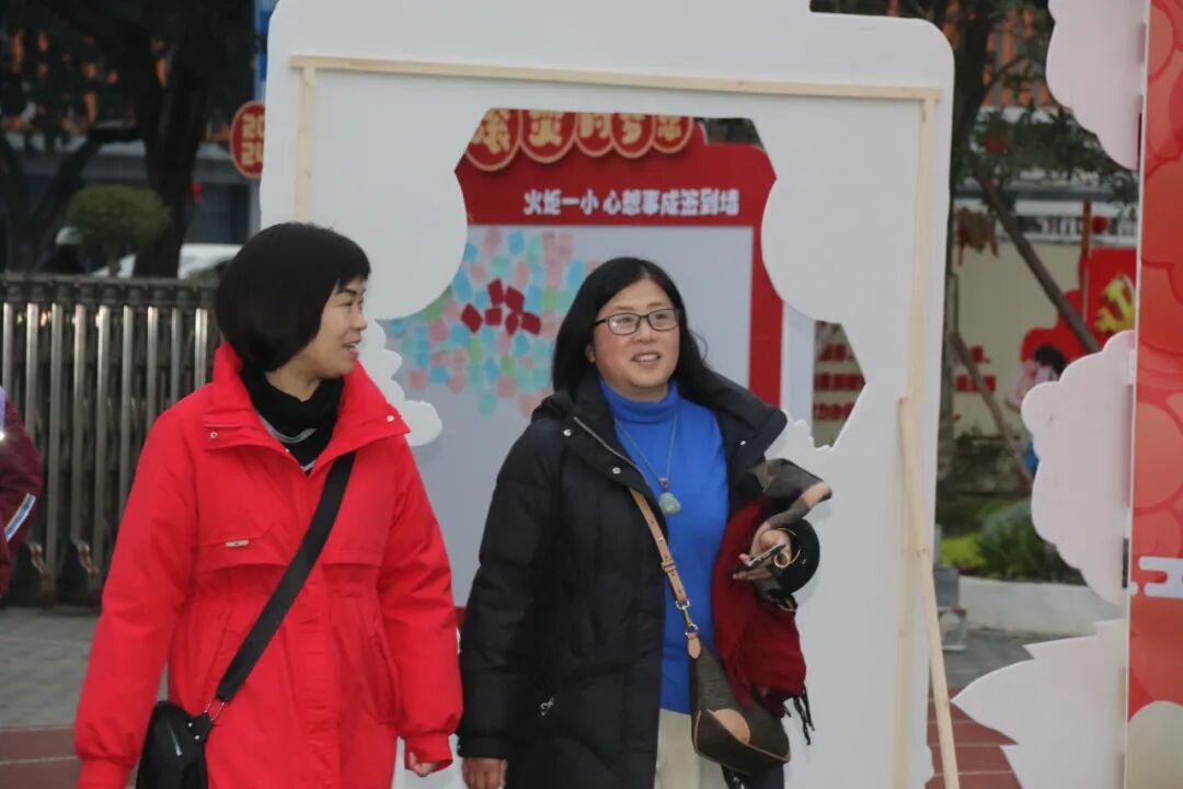 开学季丨神兽归“龙”,初春相见----2024年春火炬一小开学校园风景线