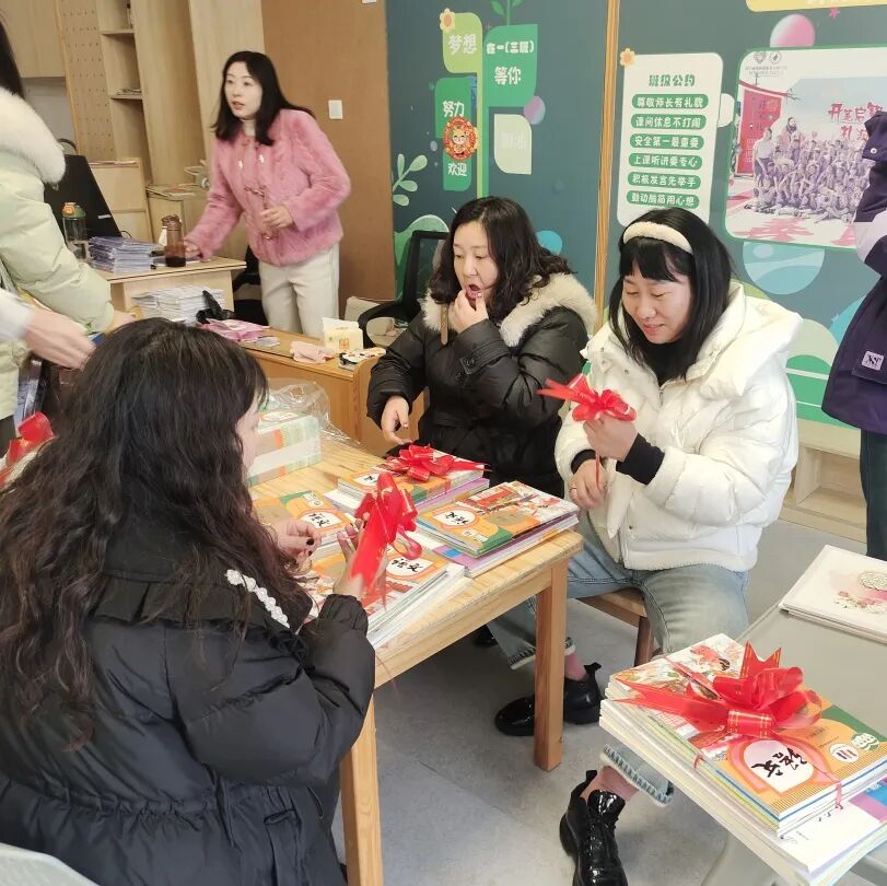开学季丨神兽归“龙”,初春相见----2024年春火炬一小开学校园风景线