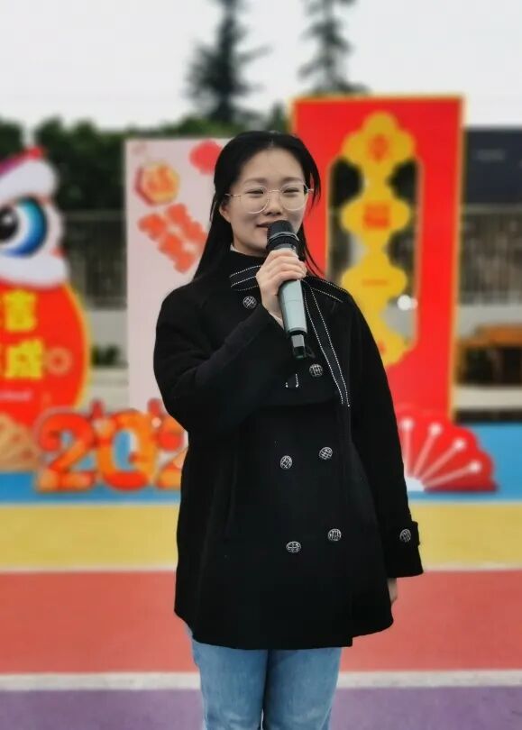 开学季丨神兽归“龙”,初春相见----2024年春火炬一小开学校园风景线