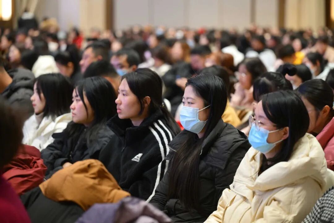 开学档——我们的“热辣滚烫”
