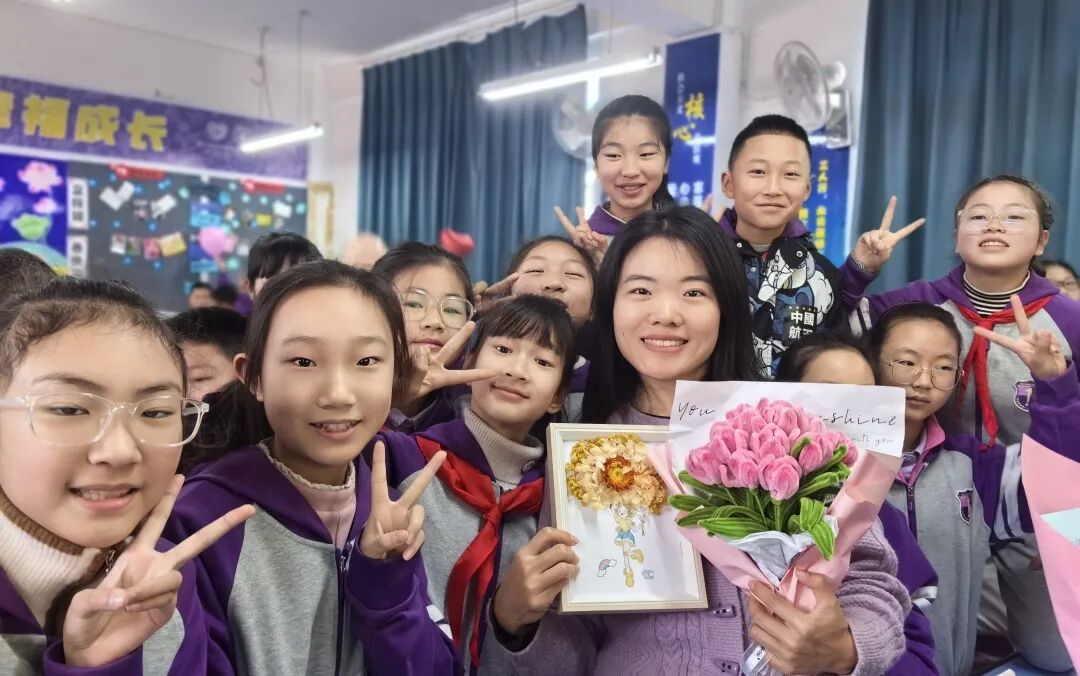 揭秘:3月,“班花”们的小确幸——火炬一小第十一届班主任节系列活动