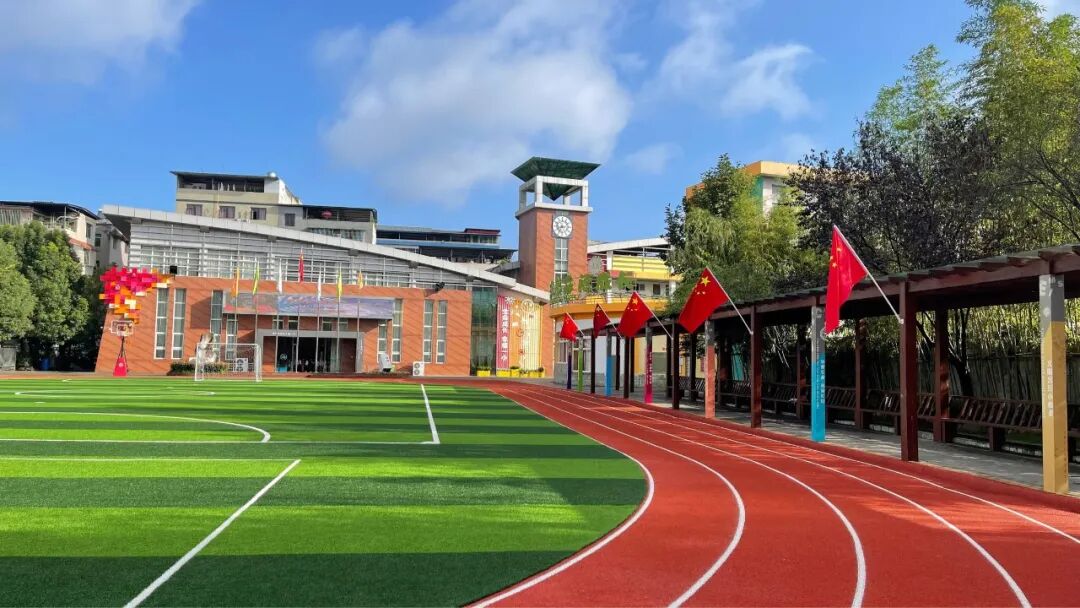 致敬，永远的英雄丨高新区火炬一小清明祭扫活动