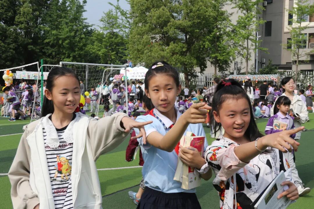 【火一读书节】春色恰如许，“旧书”开启新旅程 ---火炬一小2024年春第十一届读书节之跳蚤书市