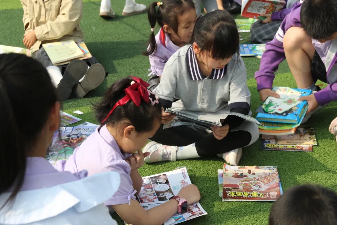 【火一读书节】春色恰如许，“旧书”开启新旅程 ---火炬一小2024年春第十一届读书节之跳蚤书市