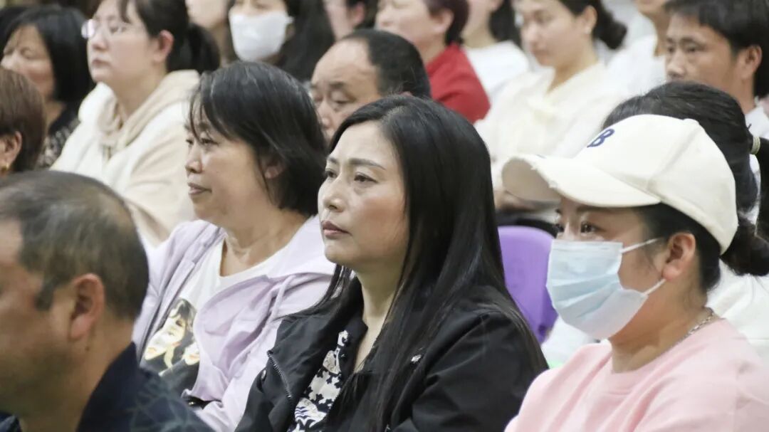家校携手，同行以致远 --2024年春火炬一小家校共育活动月