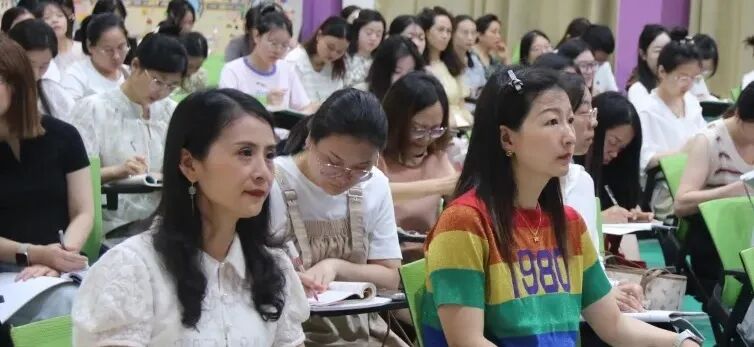 目有繁星，于教研“深”处见风景——火炬一小“学为中心”课堂教学改革