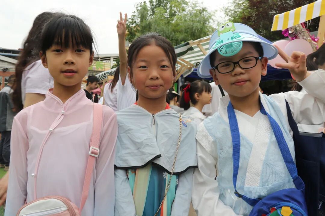 萌小探奇幻游嘉年华——火炬一小六一系列活动