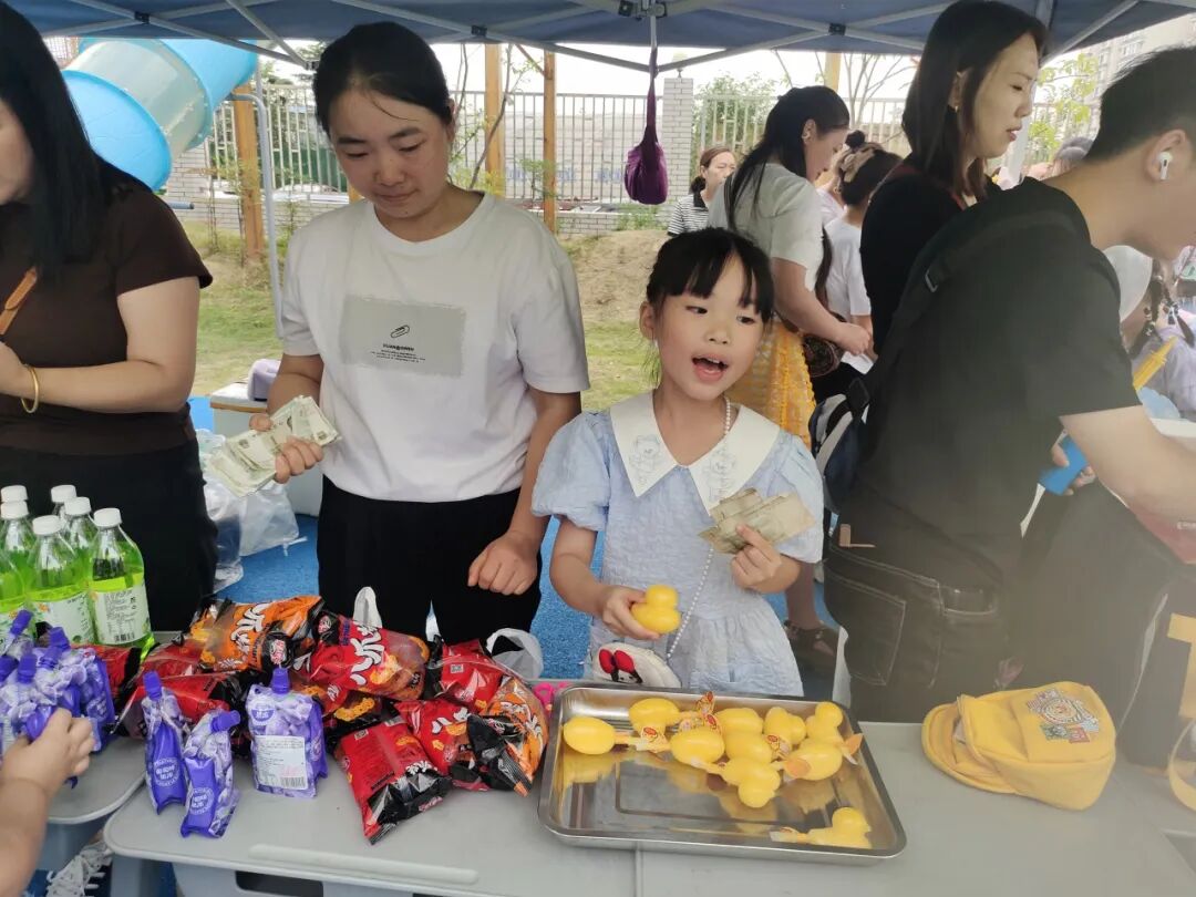 萌小探奇幻游嘉年华——火炬一小六一系列活动