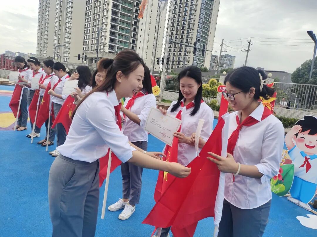 萌小探奇幻游嘉年华——火炬一小六一系列活动