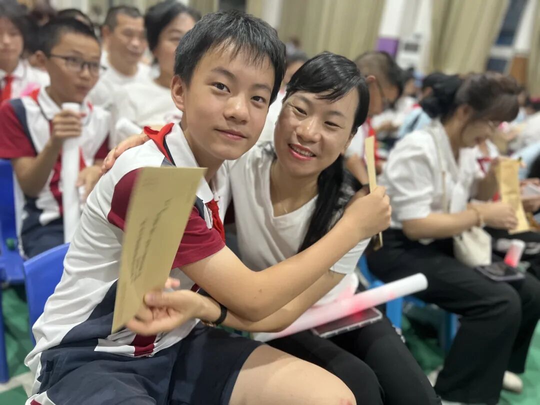 感恩成长,揽梦远航 ----火炬一小2018届毕业典礼