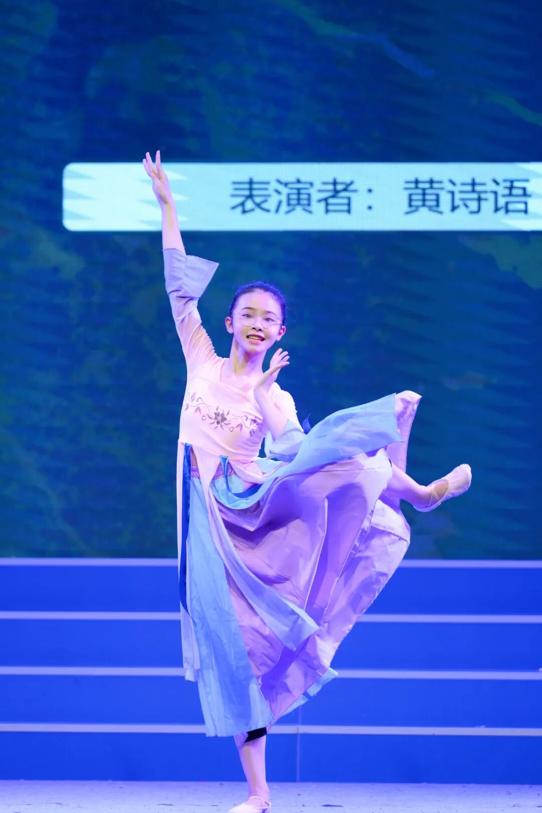 感恩成长,揽梦远航 ----火炬一小2018届毕业典礼