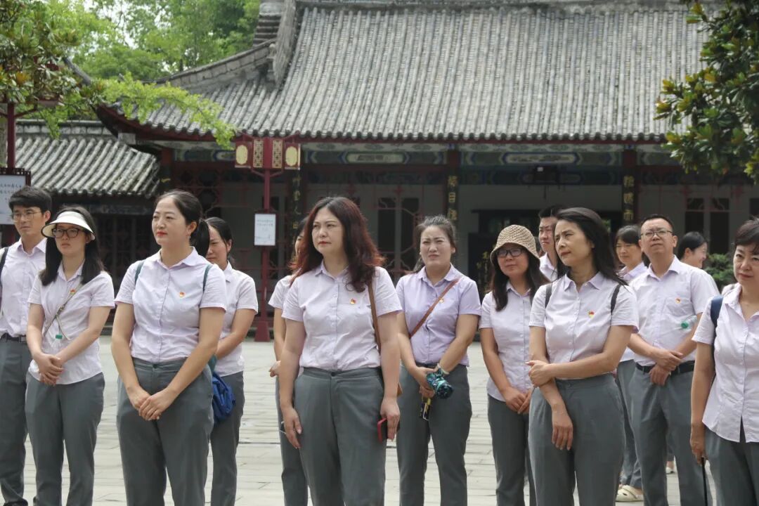 铭记党史守纪律,砥砺前行担使命 —— 火炬一小党支部庆祝建党103周年主题党日活动