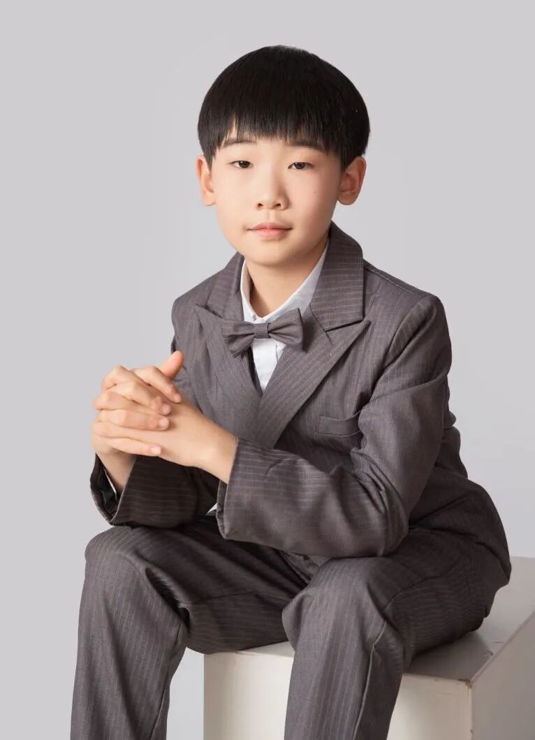 十全十美  我们又摘冠啦！——火炬一小苏羿云同学荣获市演讲比赛冠军