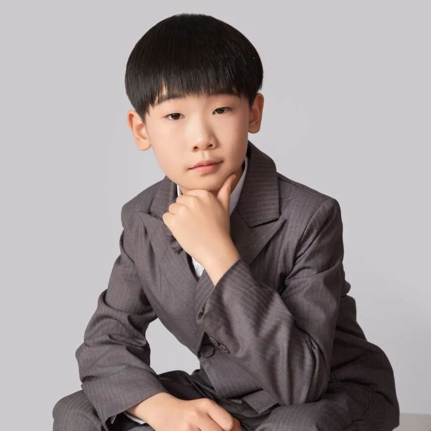 十全十美  我们又摘冠啦！——火炬一小苏羿云同学荣获市演讲比赛冠军