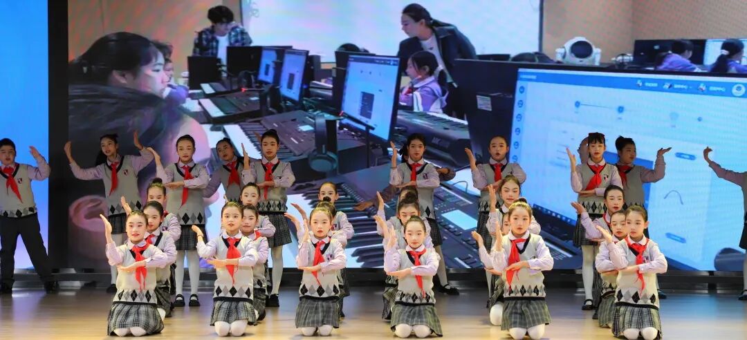 立足教材提素养,培育绵州好课堂 ——绵阳市2024年小学语文青年教师素养展评暨新教材培训会在火炬一小举行
