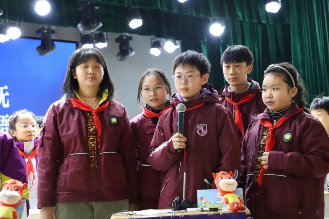 【‘英’你精彩·‘show’出风采】-高新区核心素养下小学生英语趣味比赛活动在火炬一小成功举办